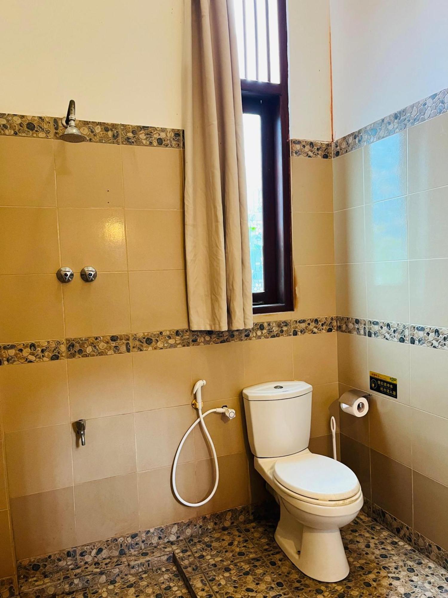 نيجومبو Hotel Blue Bird المظهر الخارجي الصورة