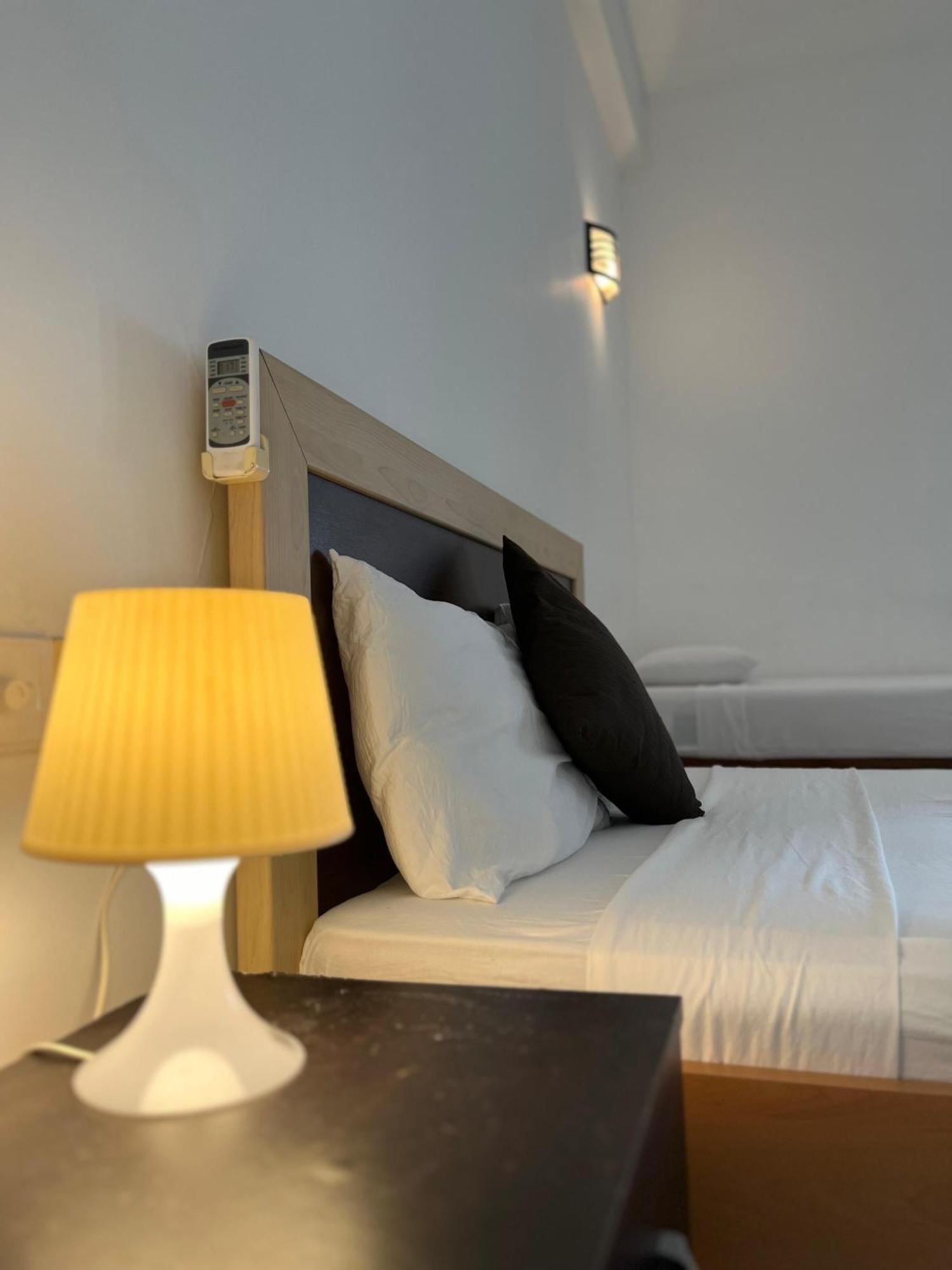 نيجومبو Hotel Blue Bird المظهر الخارجي الصورة